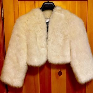 Cropped white fur shrug, perfect for fall and winter brides!